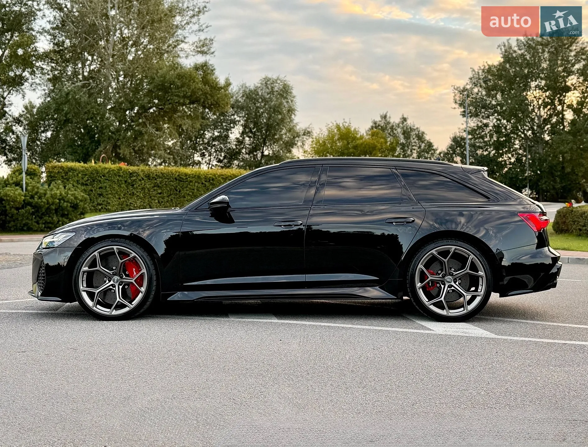 2024 Audi RS6 - мініатюра 10