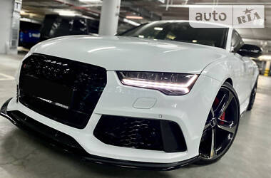 Седан Audi RS7 Sportback 2015 в Киеве