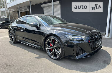 Лифтбек Audi RS7 Sportback 2021 в 