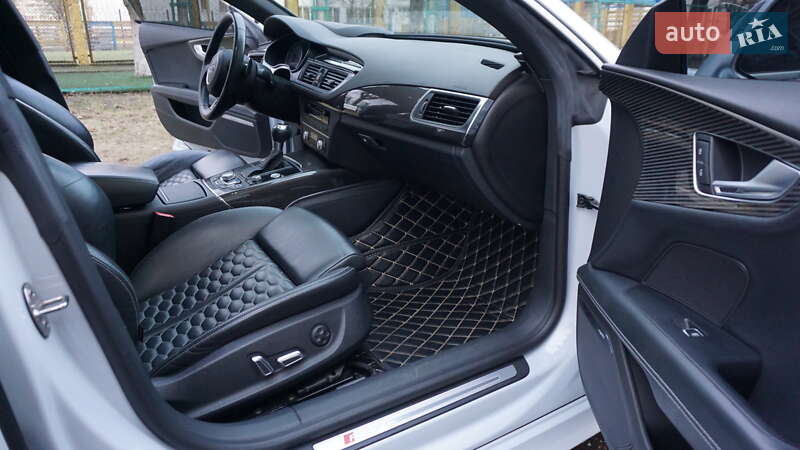 Лифтбек Audi RS7 Sportback 2014 в Киеве