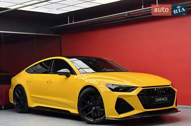 Лифтбек Audi RS7 Sportback 2021 в Киеве