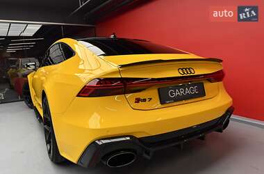 Лифтбек Audi RS7 Sportback 2021 в Киеве