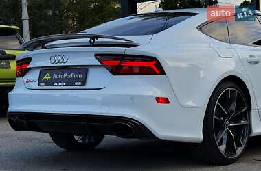 Лифтбек Audi RS7 Sportback 2016 в 