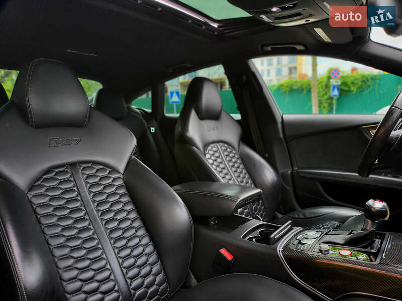 Лифтбек Audi RS7 Sportback 2016 в Киеве фото 20 Лифтбек Audi RS7 Sportback 2016 в Киеве
