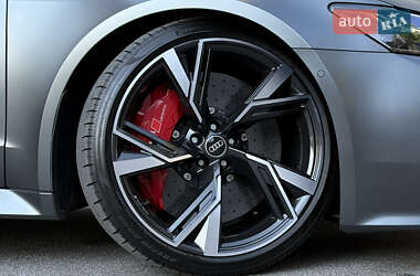 Лифтбек Audi RS7 Sportback 2021 в 