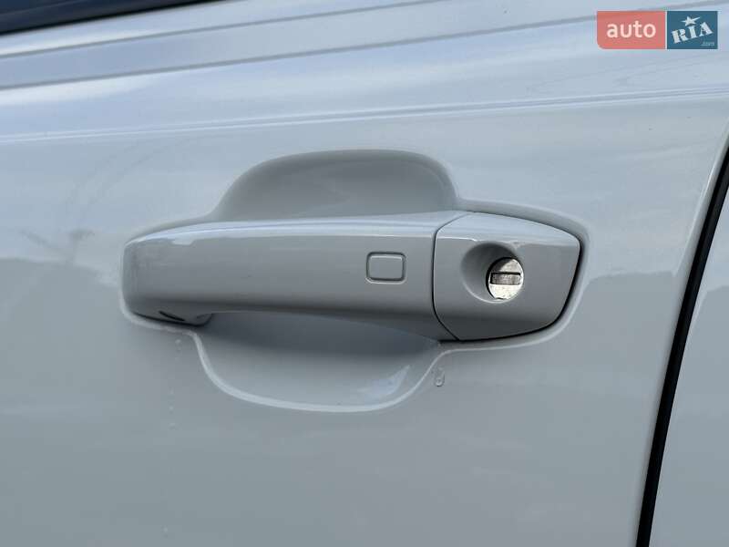 Лифтбек Audi RS7 Sportback 2016 в Киеве фото 19 Лифтбек Audi RS7 Sportback 2016 в Киеве