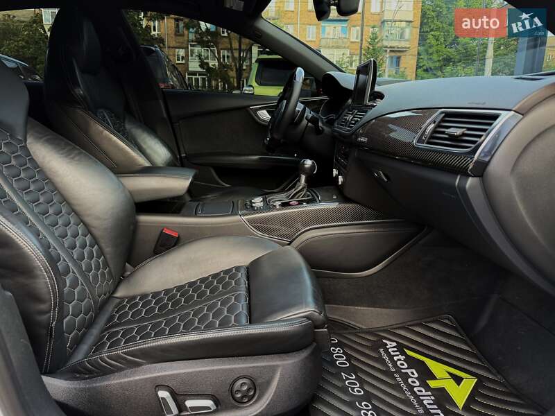 Лифтбек Audi RS7 Sportback 2016 в Киеве фото 36 Лифтбек Audi RS7 Sportback 2016 в Киеве