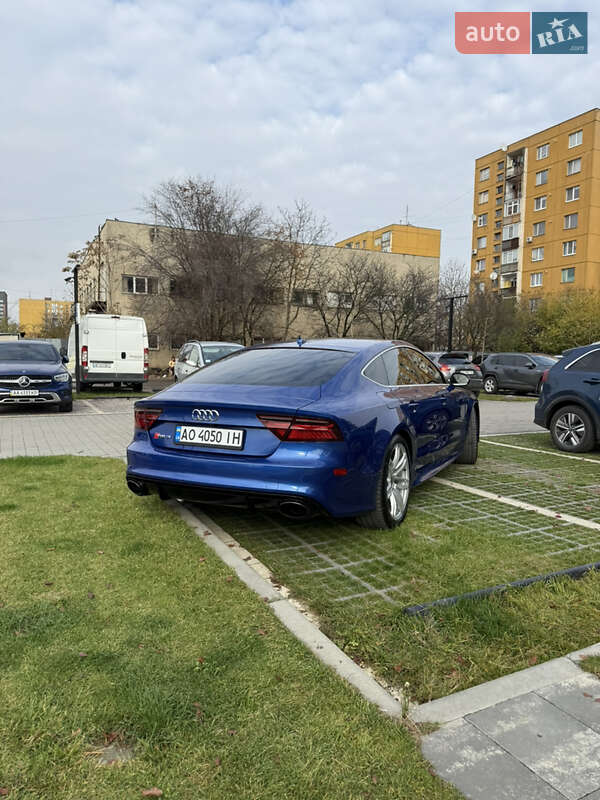 Лифтбек Audi RS7 Sportback 2016 в Ужгороде