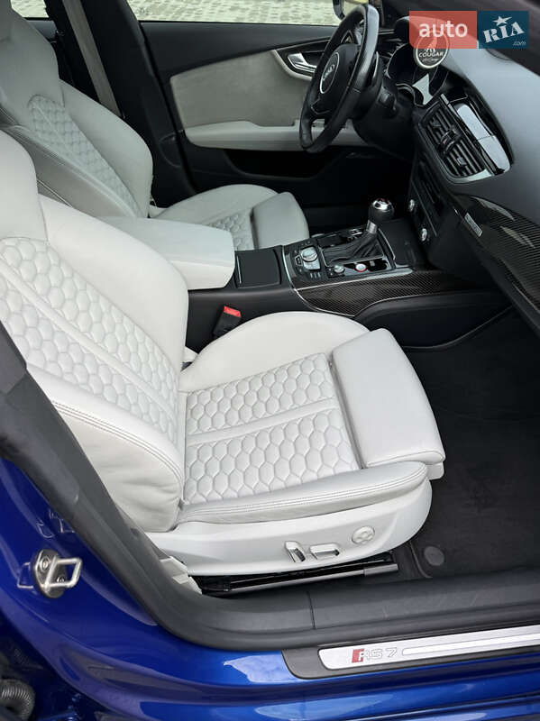 Лифтбек Audi RS7 Sportback 2016 в Ужгороде
