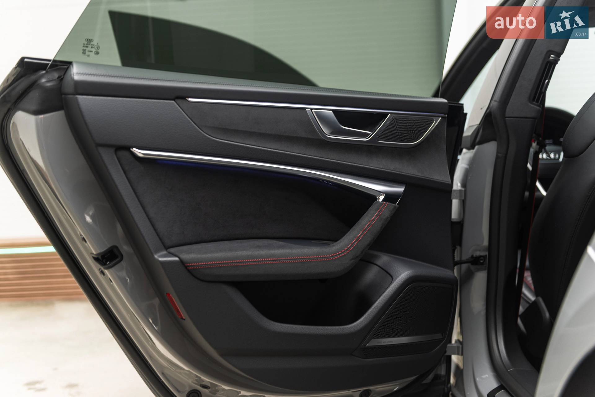 2023 Audi S7 - мініатюра 32