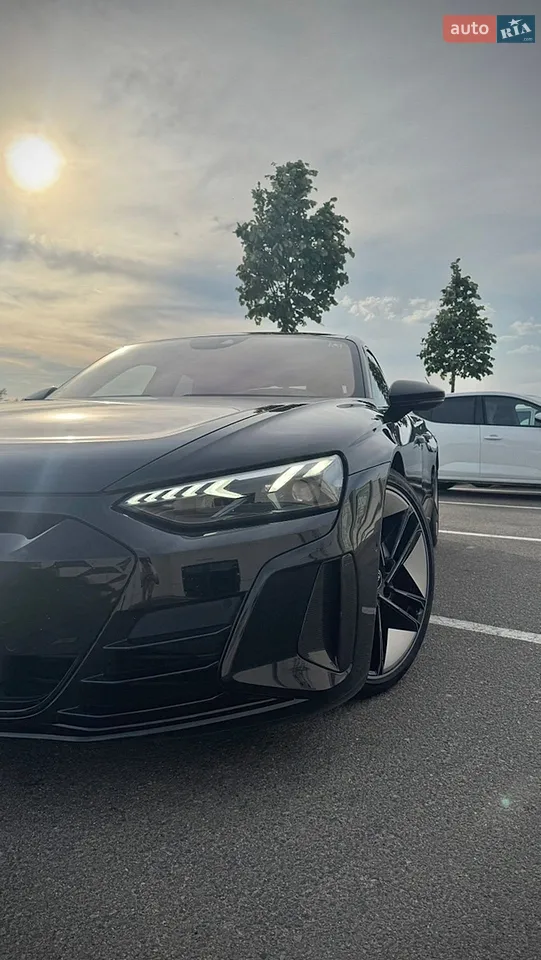 2021 Audi RS e-tron GT - мініатюра 21