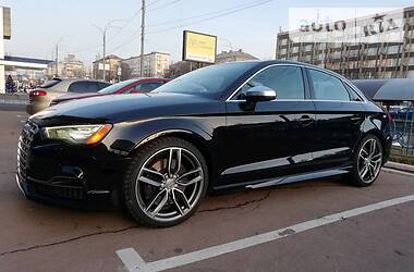 Седан Audi S3 2014 в Киеве