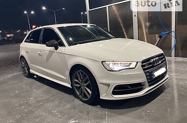 Хетчбек Audi S3 2014 в Києві