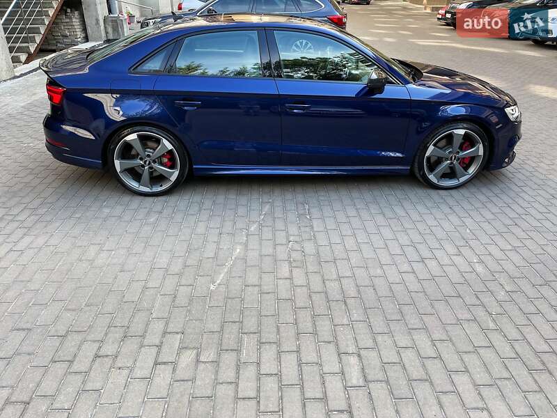 Седан Audi S3 2019 в Киеве фото 5 Седан Audi S3 2019 в Киеве