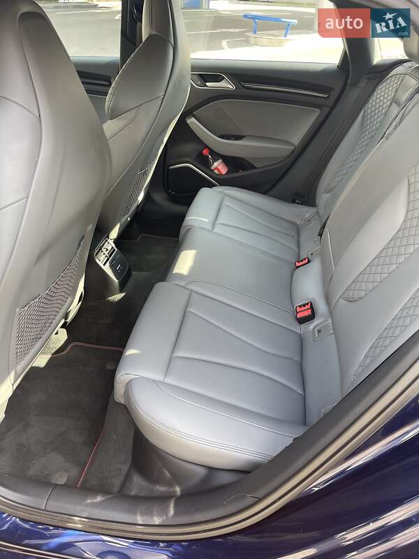 Седан Audi S3 2019 в Киеве фото 18 Седан Audi S3 2019 в Киеве