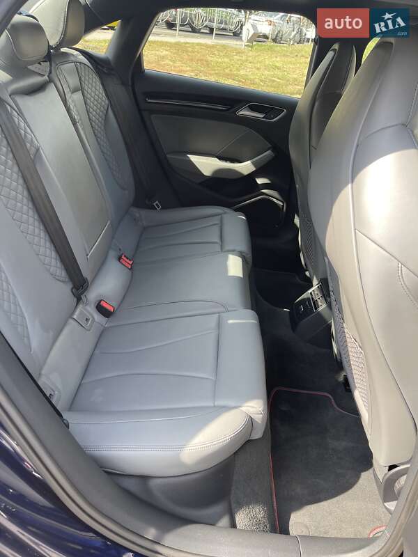 Седан Audi S3 2019 в Киеве фото 20 Седан Audi S3 2019 в Киеве