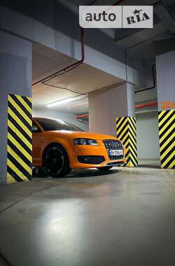 Хэтчбек Audi S3 2008 в 