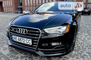 Седан Audi S3 2015 в 