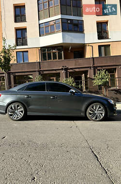 Седан Audi S3 2014 в Полтаве