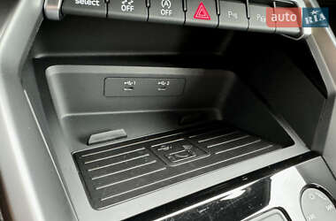Седан Audi S3 2022 в Киеве