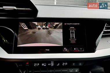 Седан Audi S3 2022 в Киеве