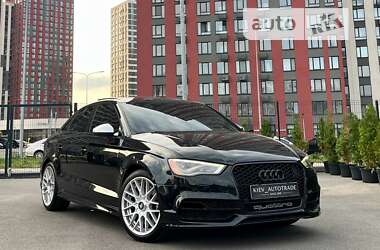 Седан Audi S3 2015 в Киеве