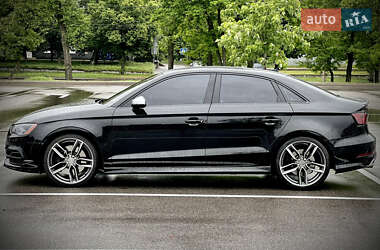 Седан Audi S3 2014 в 