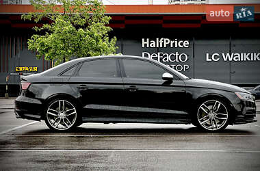 Седан Audi S3 2014 в 