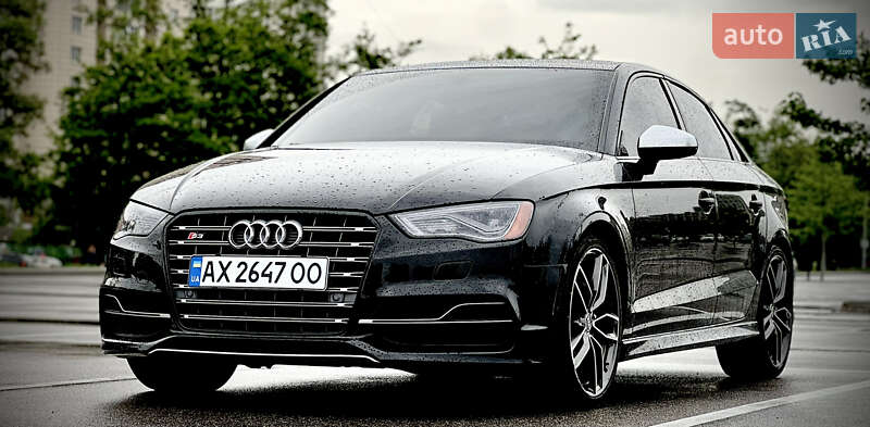 Седан Audi S3 2014 в 