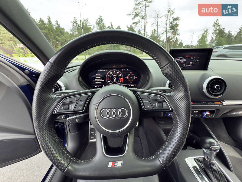 Седан Audi S3 2017 в Киеве