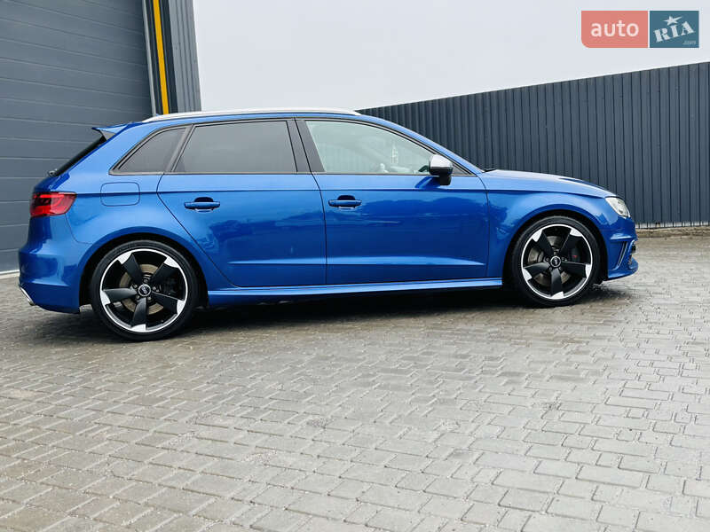 Хэтчбек Audi S3 2016 в Виннице