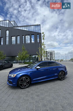 Седан Audi S3 2015 в 