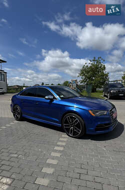 Седан Audi S3 2015 в 