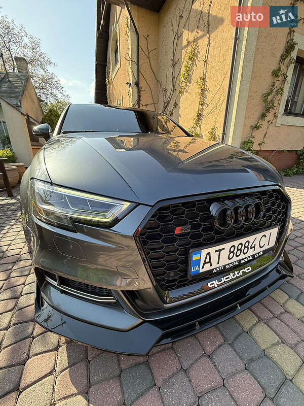 Седан Audi S3 2017 в Коломые