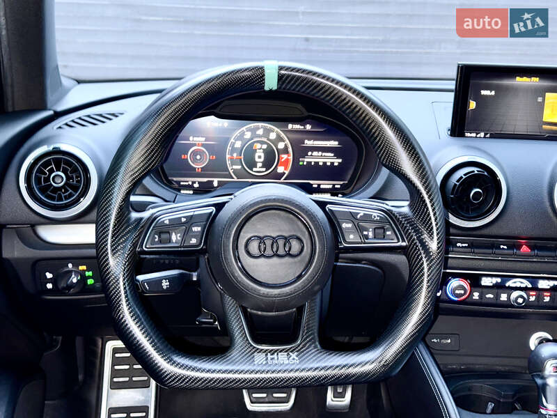 Седан Audi S3 2016 в Одессе