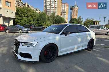 Седан Audi S3 2016 в 