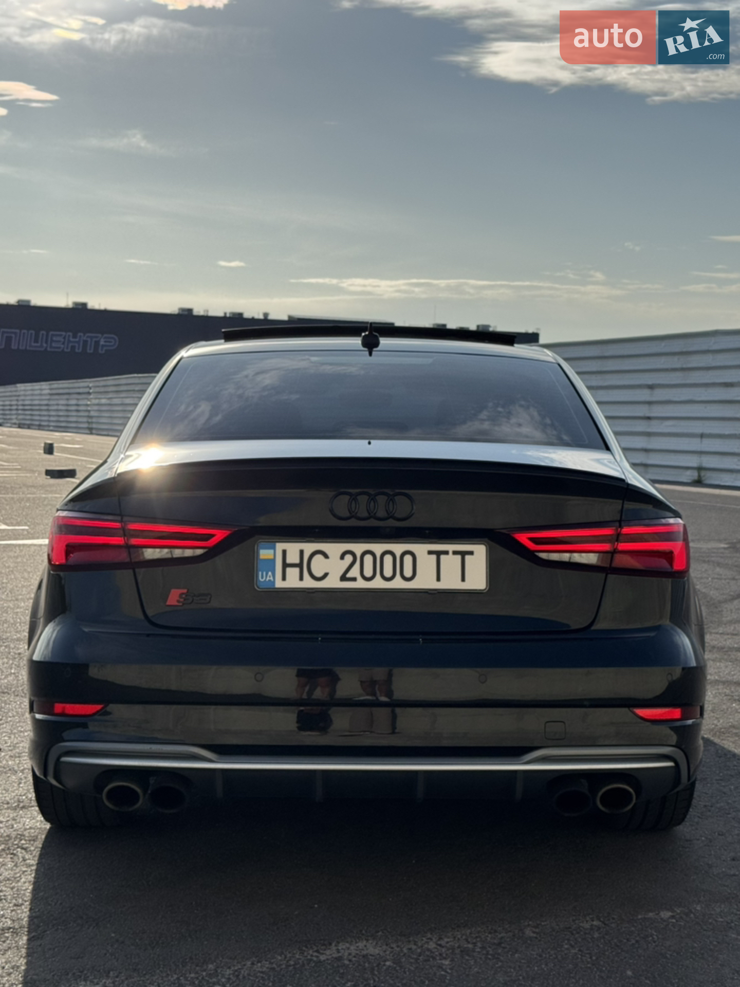 2017 Audi S3 - мініатюра 4