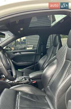 Седан Audi S3 2015 в 