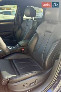 Седан Audi S3 2020 в 