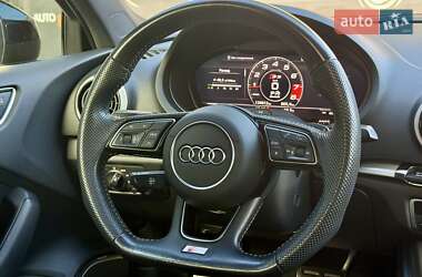 Седан Audi S3 2020 в 