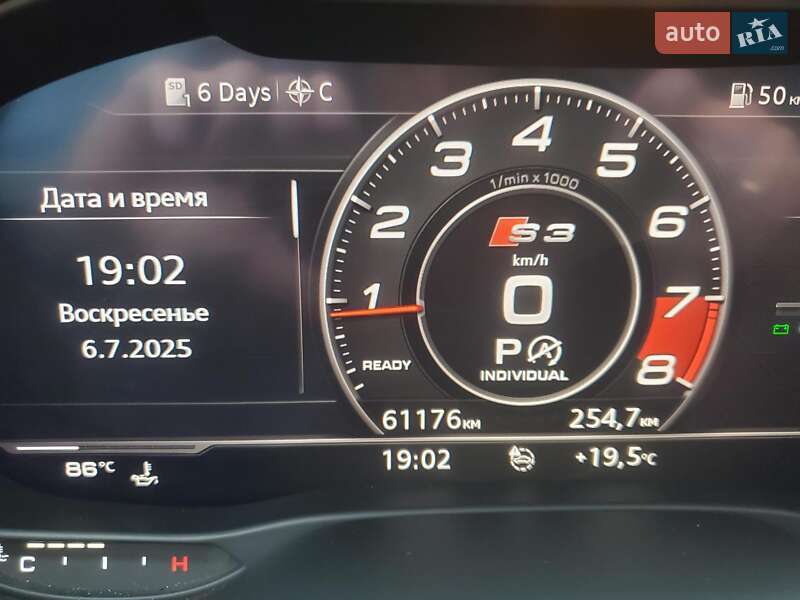 Седан Audi S3 2017 в Тернополі