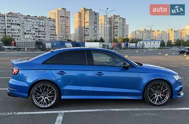 Седан Audi S3 2017 в 