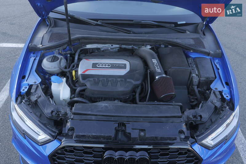 Седан Audi S3 2017 в Киеве