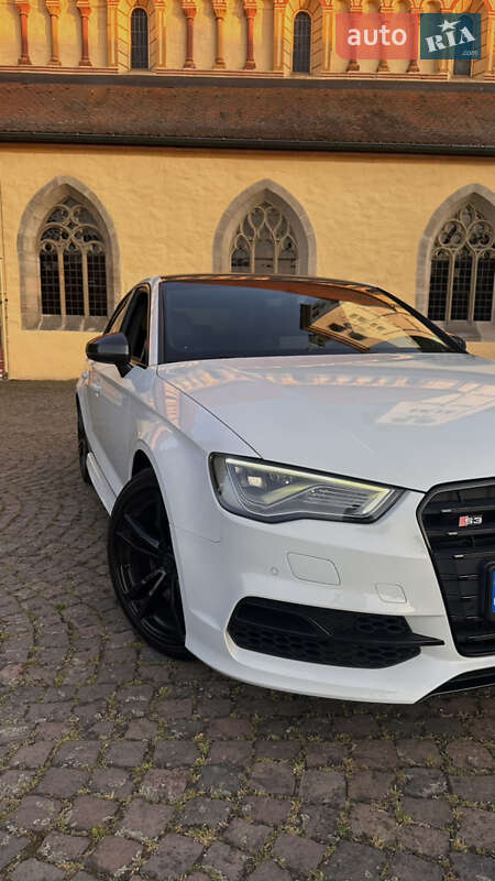 Седан Audi S3 2015 в Черновцах фото 2 Седан Audi S3 2015 в Черновцах