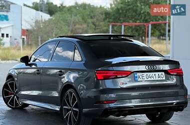 Седан Audi S3 2017 в 