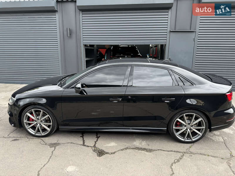 Седан Audi S3 2016 в Киеве фото 7 Седан Audi S3 2016 в Киеве