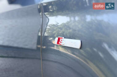 Седан Audi S3 2014 в 