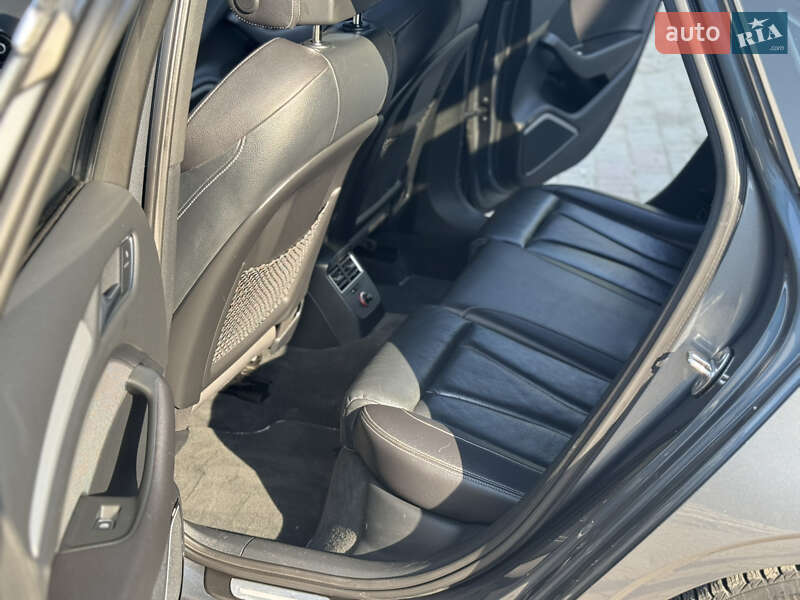 Седан Audi S3 2014 в Вижниці