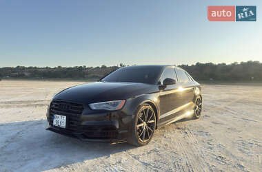Седан Audi S3 2015 в Одесі