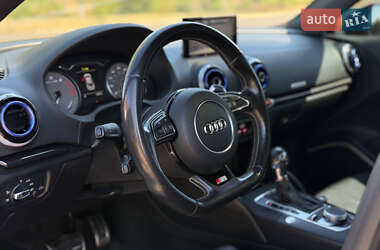 Седан Audi S3 2015 в 